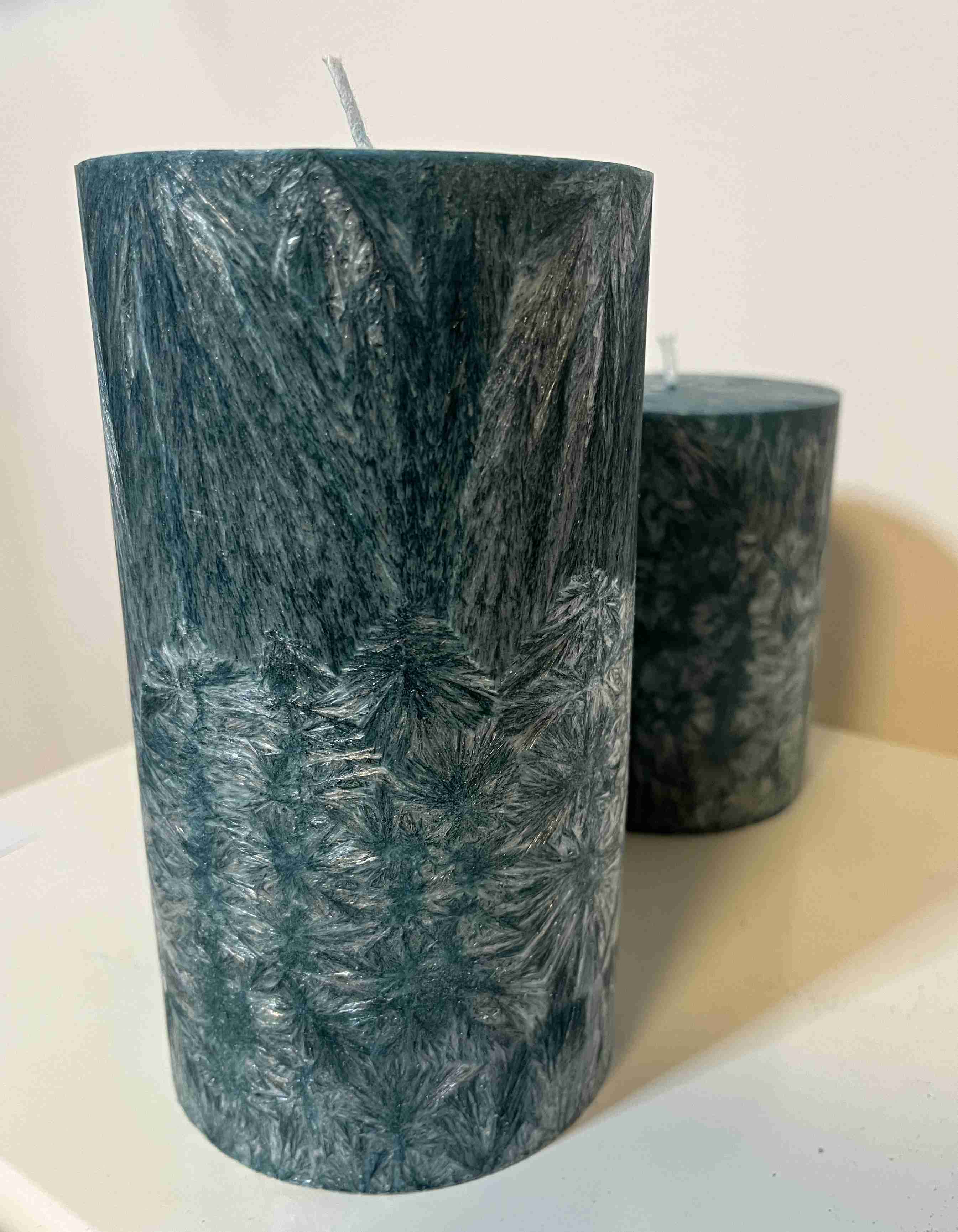 Svíčka 94x180 tmavá petrolejová