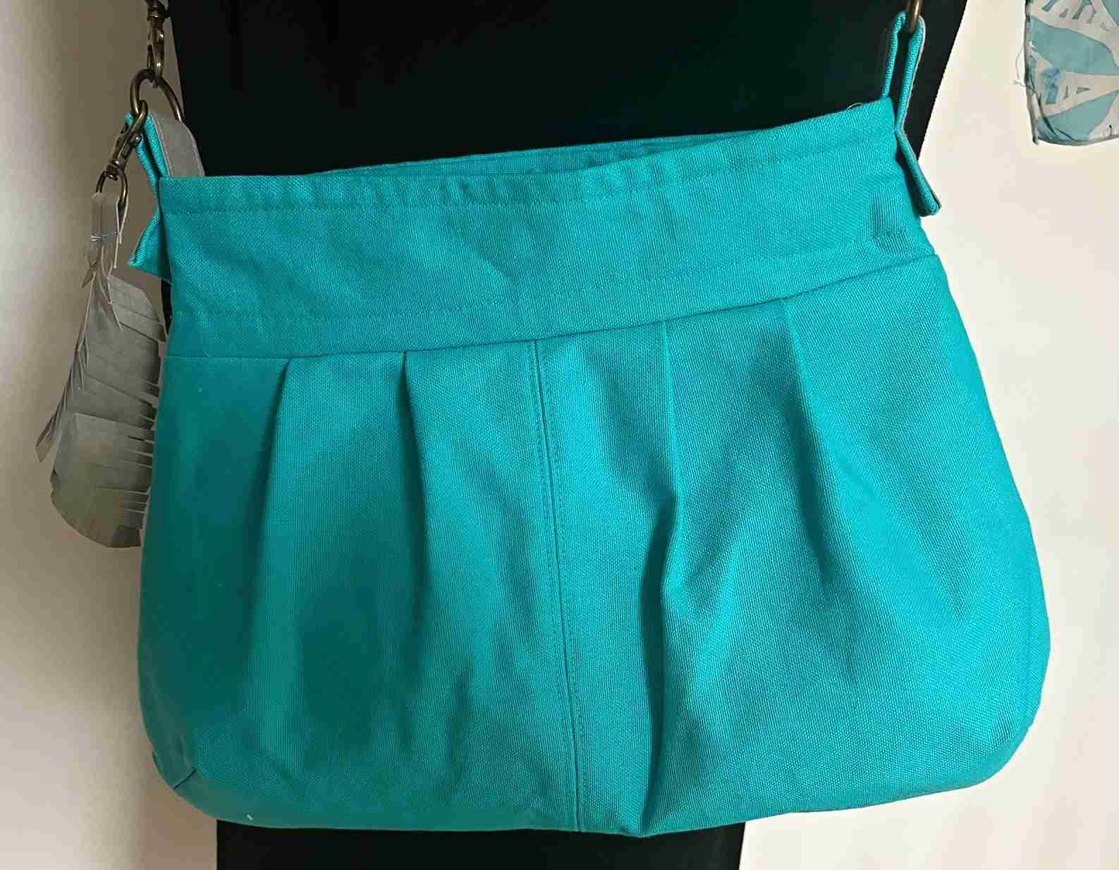 kabelka tyrkysová Augusta