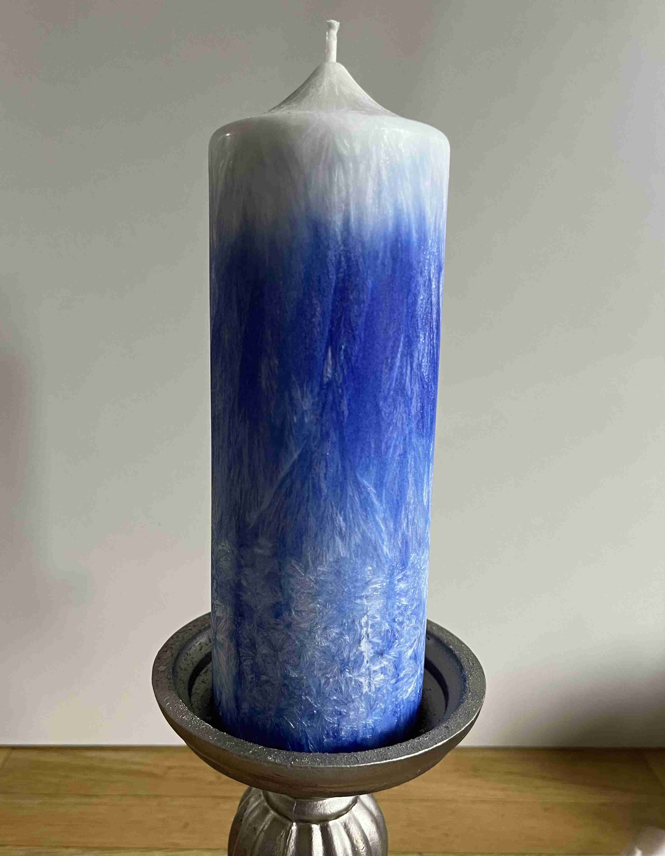 svíčka 70x185 modrá