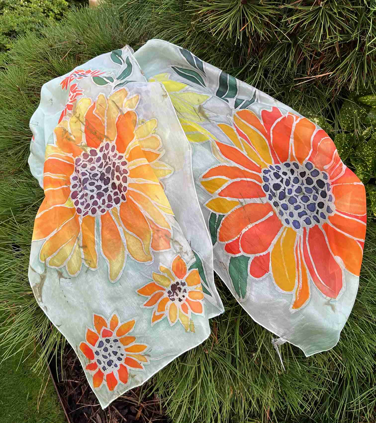 Šál hedvábný květy žluté oranžové