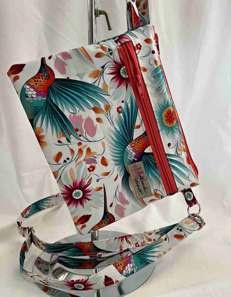 Malá kabelka crossbody "Maličká" ptáčci oranžový zip