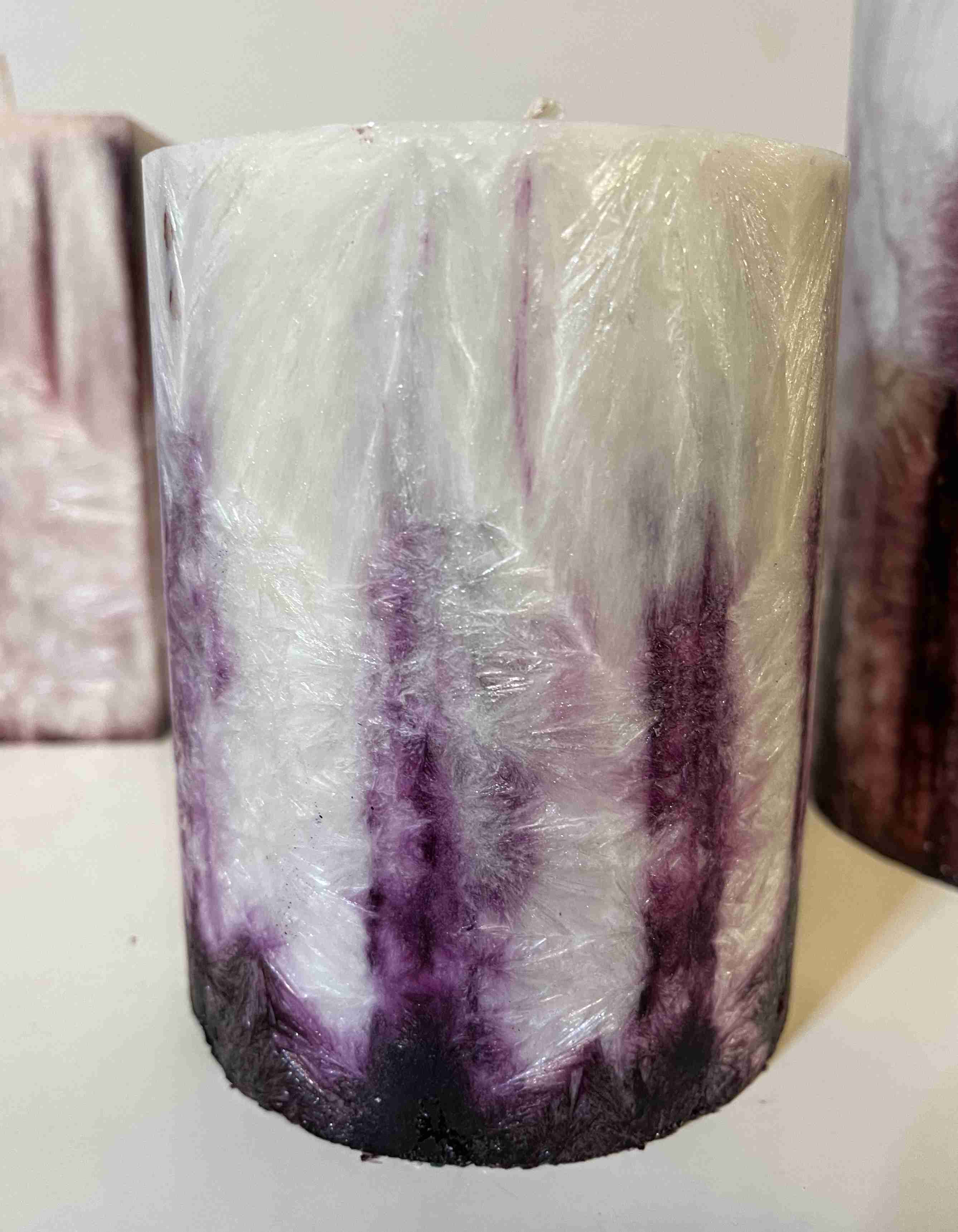Svíčka 94x130 tmavá purpurová