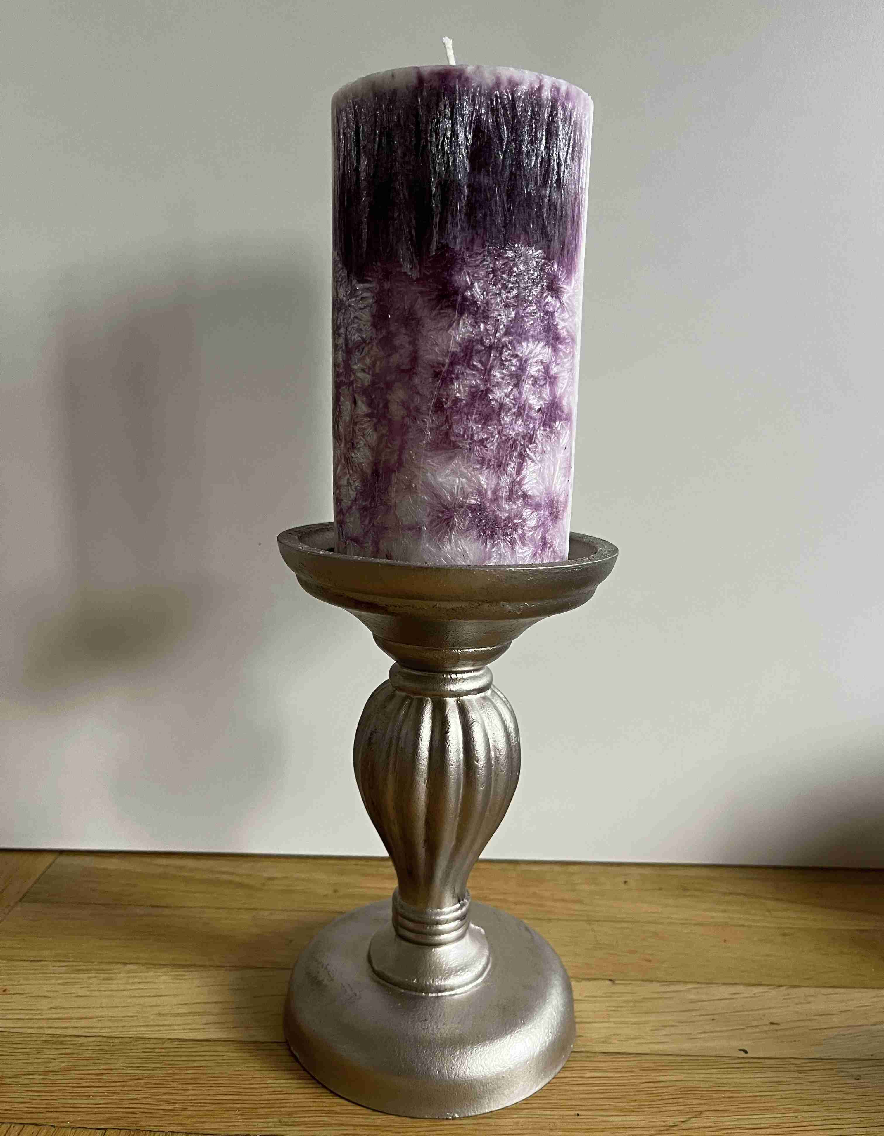 Svíčka 76x150 tmavá levandule