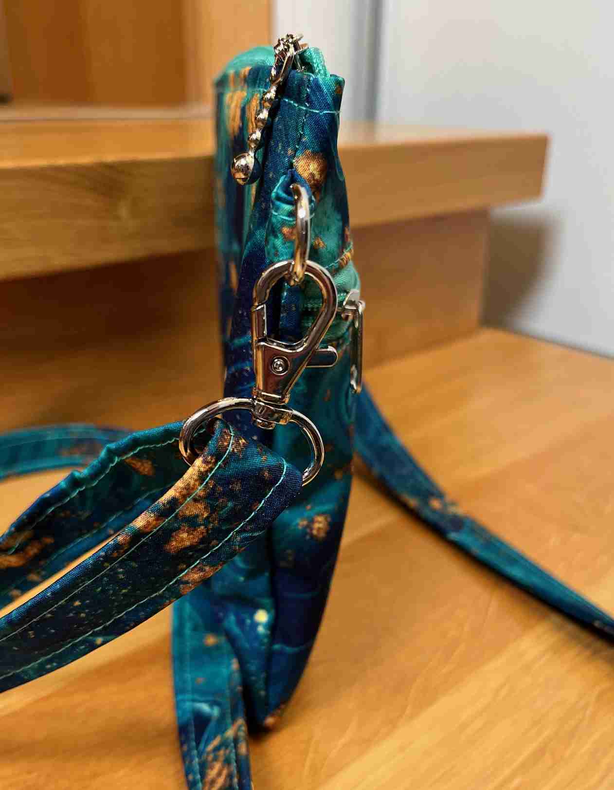 Malá kabelka crossbody "Maličká" modrá žlutá mint