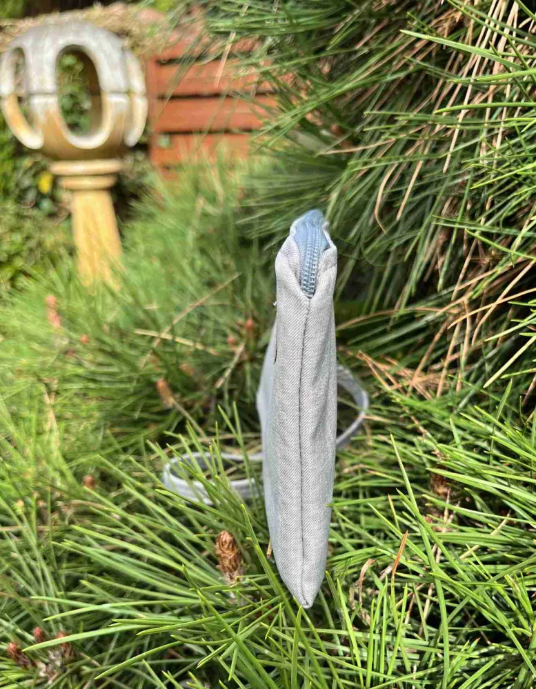 pouzdro barbucha světle šedá