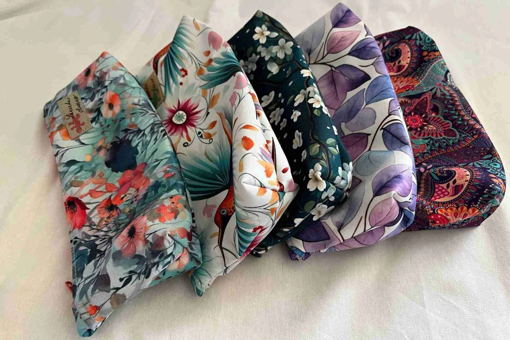 pouzdro barbucha paisley vzor fialová 