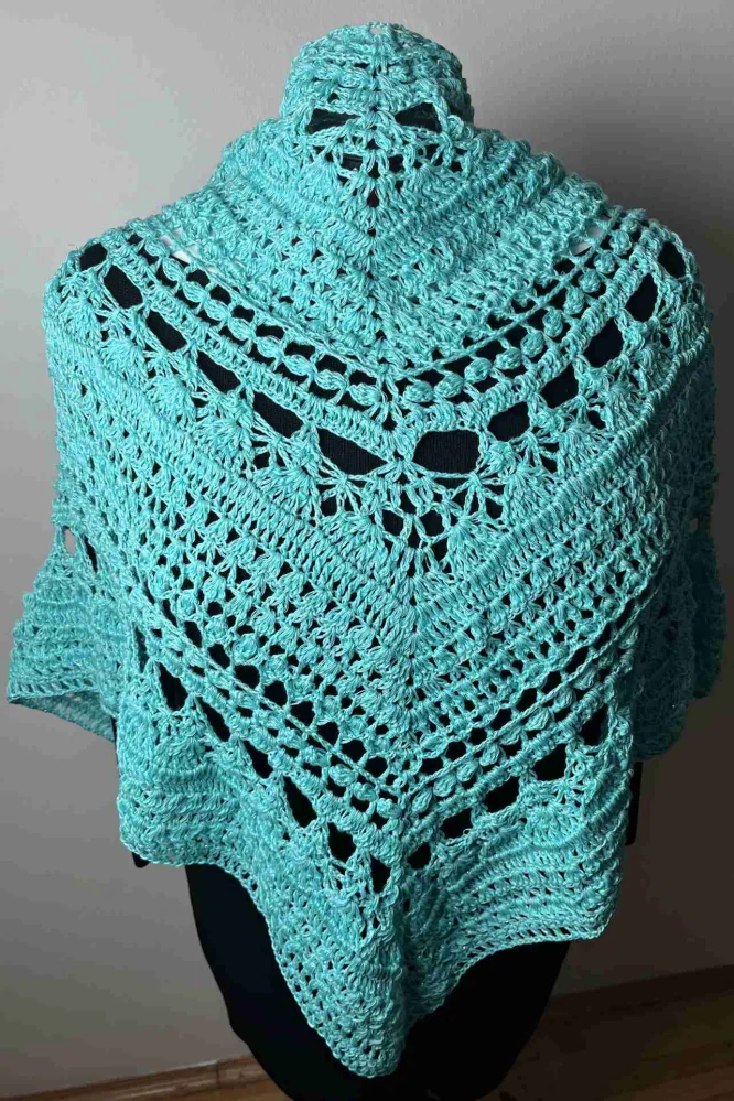 háčkovaný šátek světle tyrkysový stříbrná niť