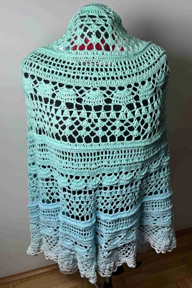 háčkovaný šátek Svěžest