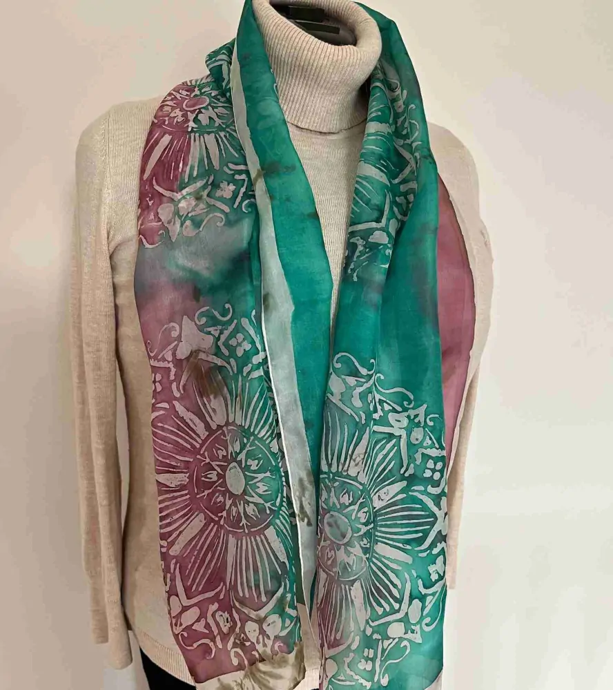 Hedvábný šál Mandaly smaragdová purpurová