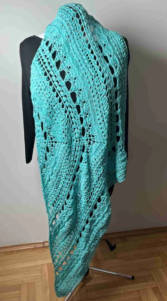 háčkovaný šátek světle tyrkysový stříbrná niť