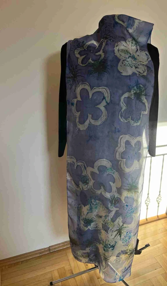 Hedvábná šála Divočina, modrá