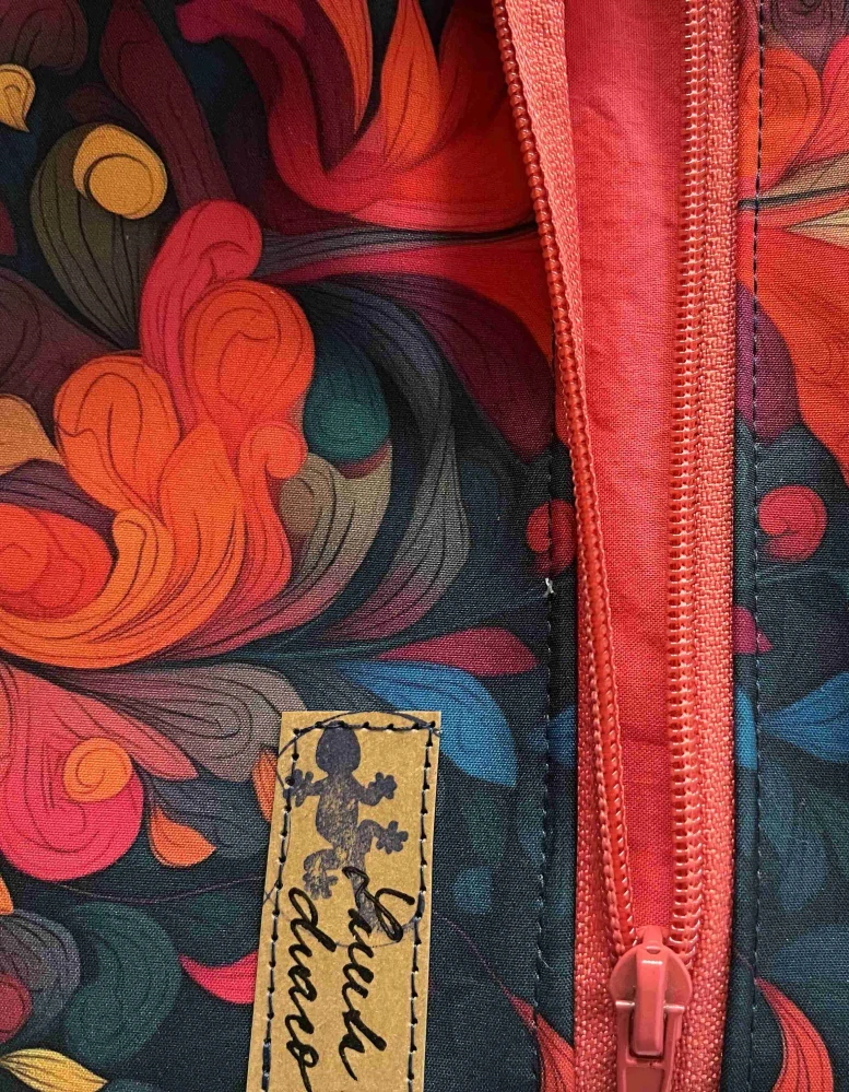 Malá kabelka crossbody "Maličká" barevný vřes