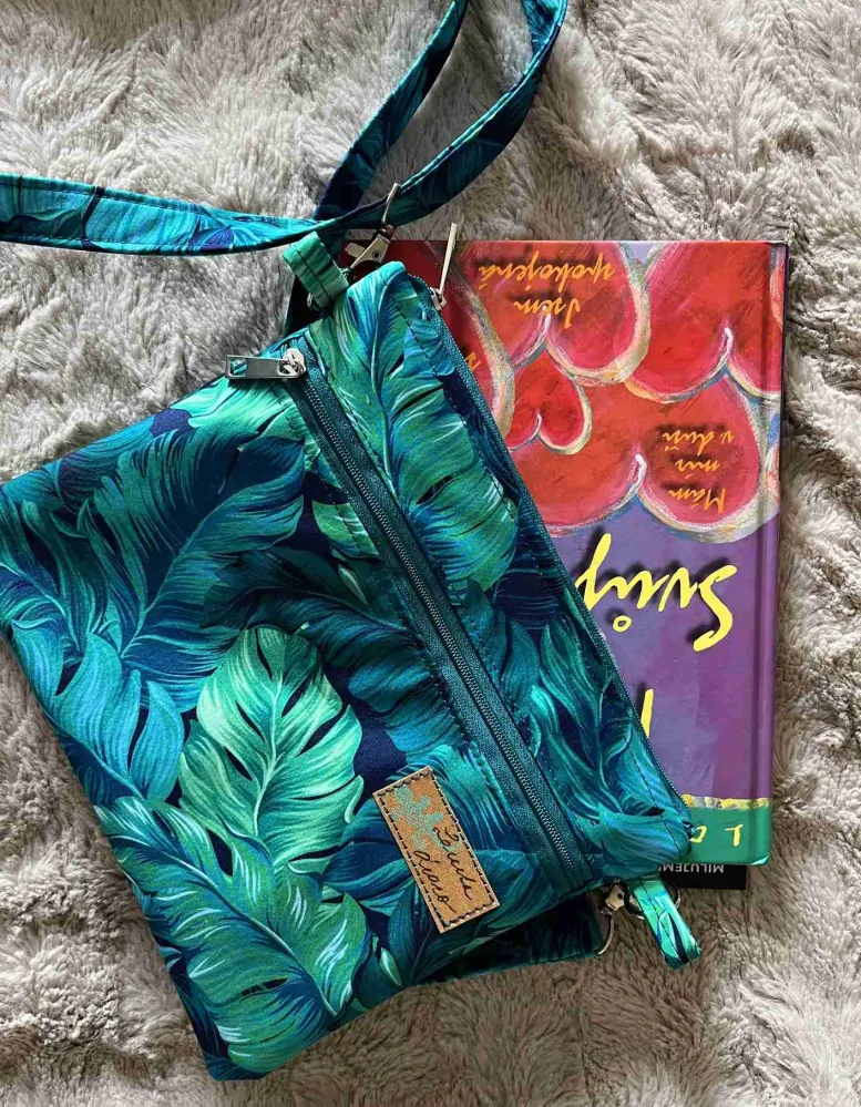 Malá kabelka crossbody "Maličká" modrozelená monstera