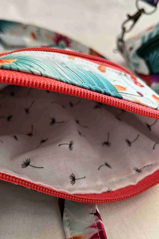 Malá kabelka crossbody "Maličká" ptáčci oranžový zip