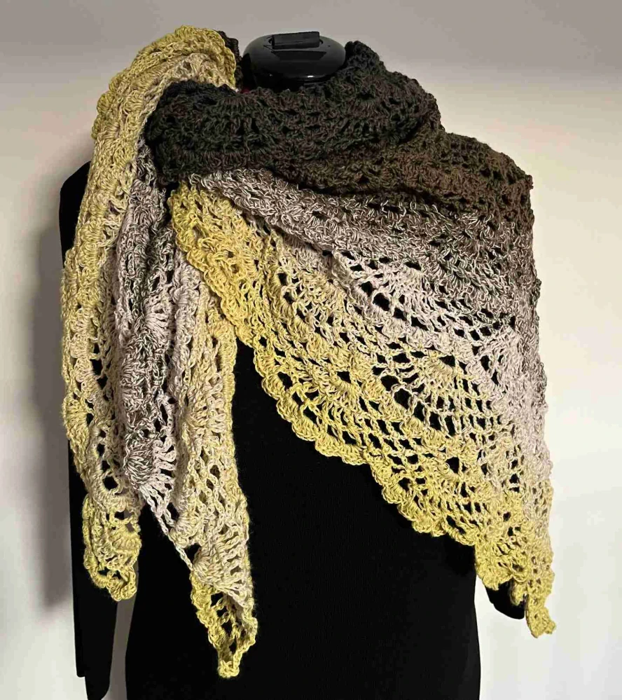háčkovaný šátek hnědozelené žlutozelená
