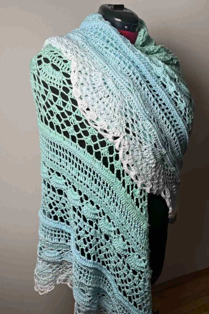 háčkovaný šátek Svěžest