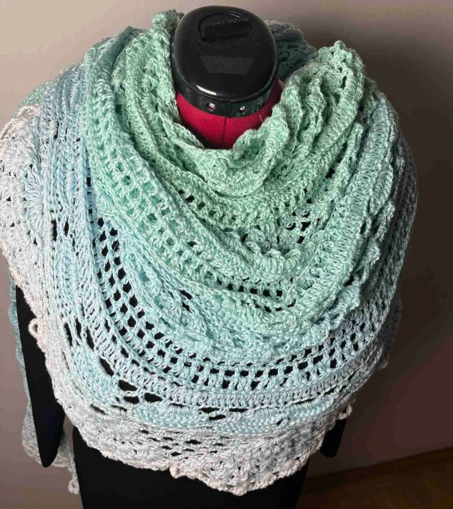 háčkovaný šátek Svěžest