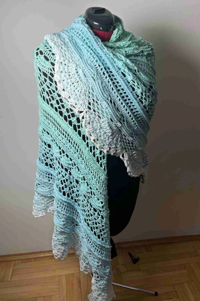 háčkovaný šátek Svěžest