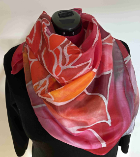 Hedvábný šátek červený květ