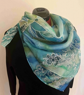 Hedvábný šátek vážky