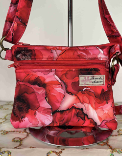 Malá kabelka crossbody "Maličká" červená mák